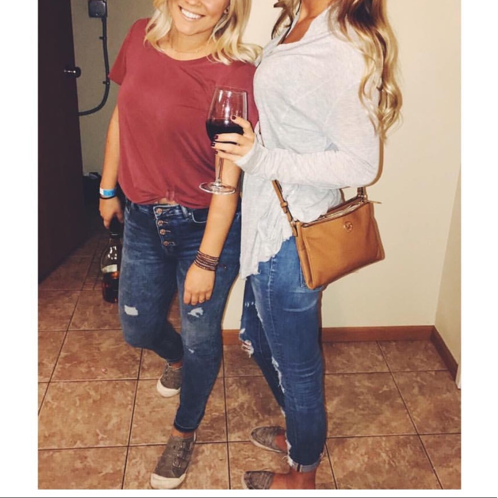 Women’s button up jeans